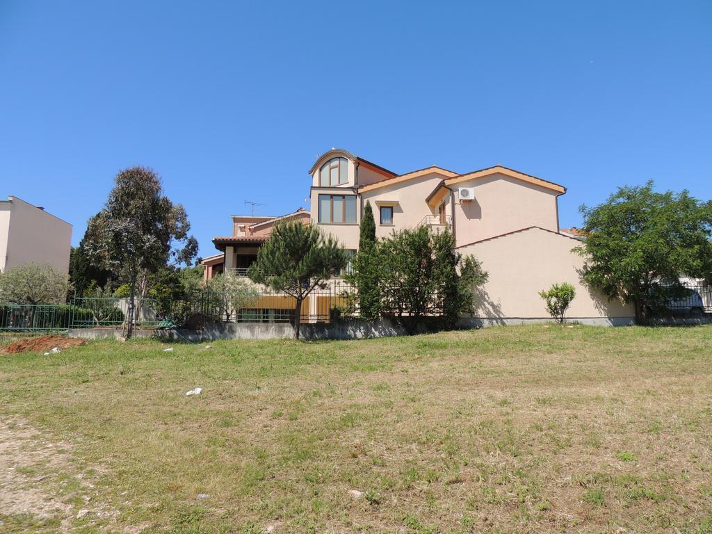 Stoja Apartment Pula Exterior photo
